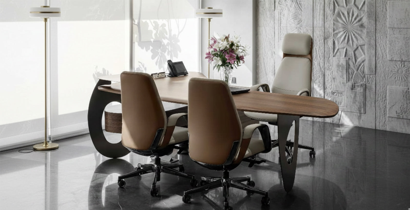 Executive Desk Banner